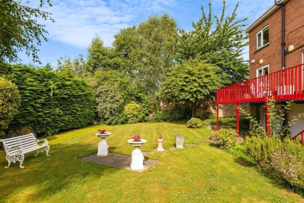 Million-euro vista or the potential to create your own Grand Design for €1.075 million 16 d5883d6b e74d 4dae 9e1f 970dba3bbadb x