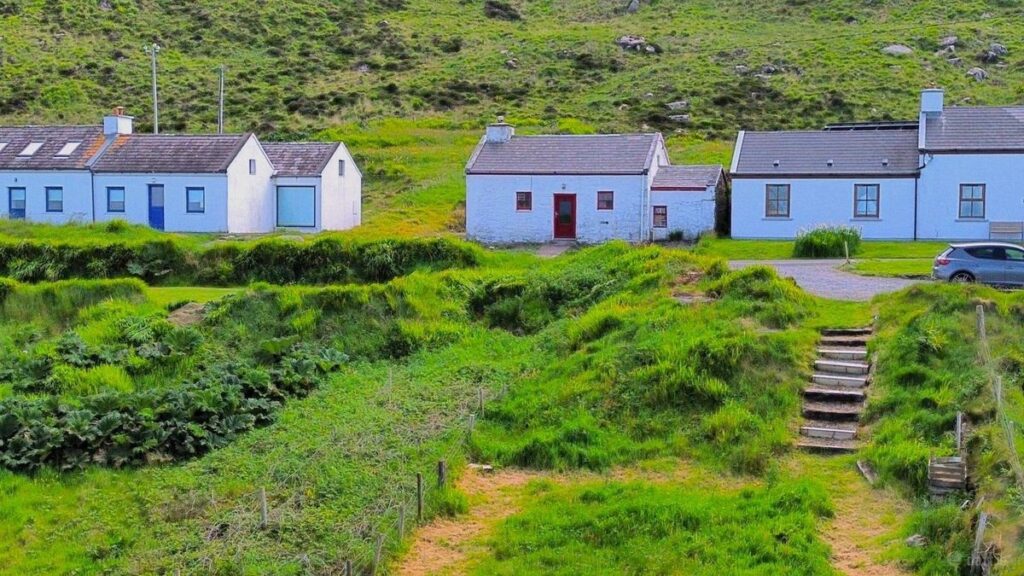 Charlie Chaplin’s daughter's tiny Kerry bolthole comes with a big backstory 1 exterior with lands to front that you dont own