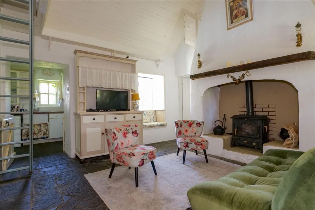 3 postcard-pretty thatched cottages, in pristine condition, starting from €455k 11 galway living room