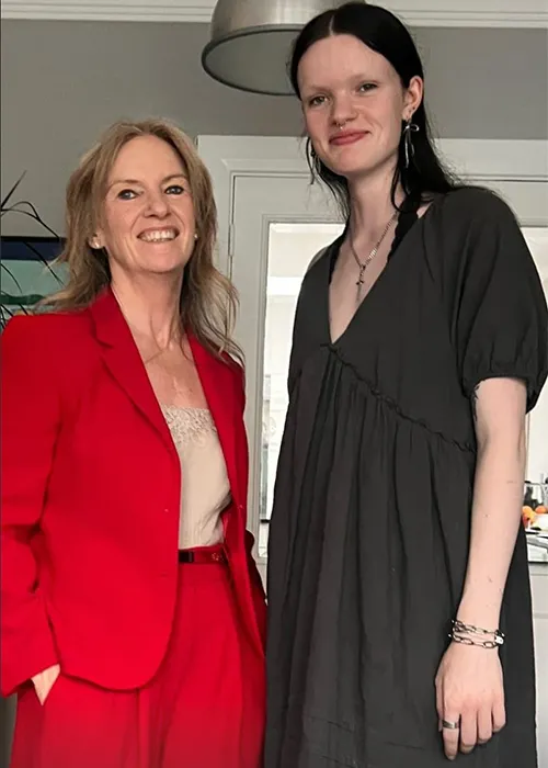 Joanna Donnelly with her daughter Nicci.