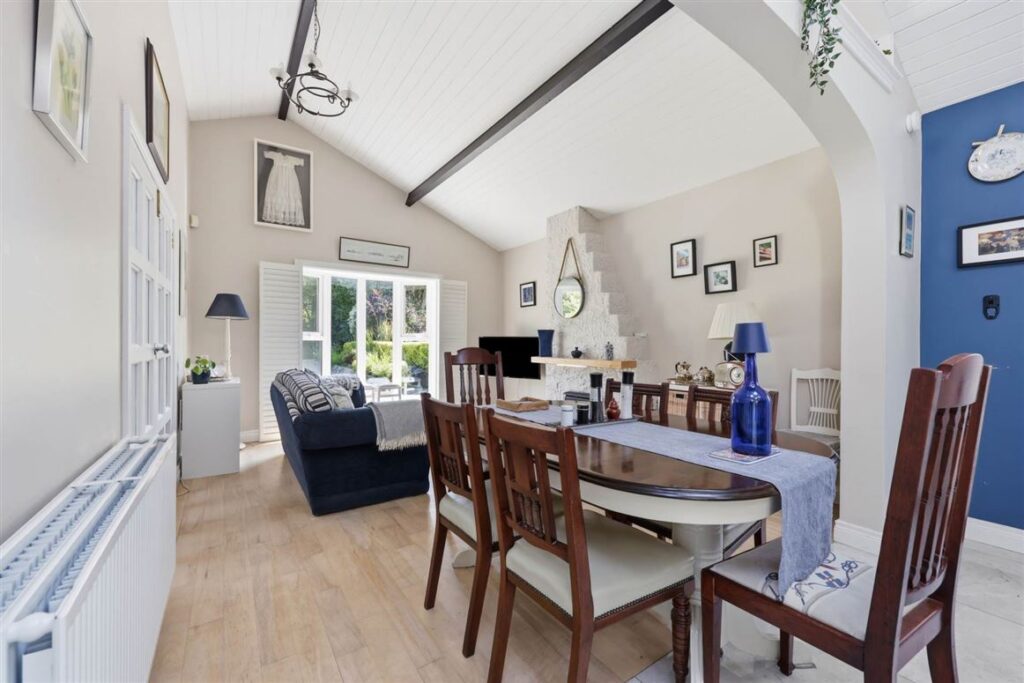 Shiver me timbers! A four-bedroom detached house in a pirate’s cove for €645k 5 kitchen to dining