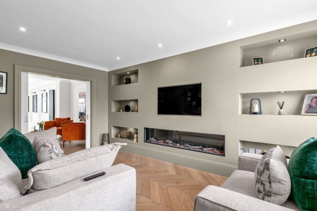 Bespoke joinery by a friend delivers turnkey €515k A-rated family home 4 liv ing room 2