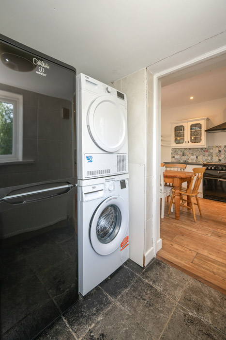 120 Railway Cottage