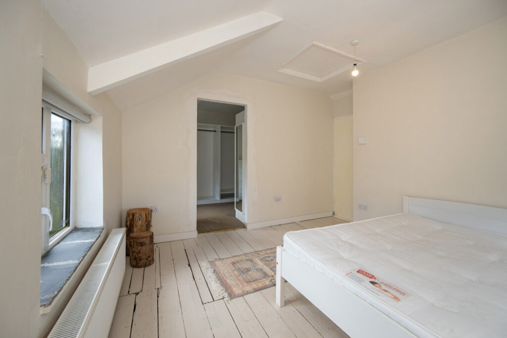 130 Railway Cottage