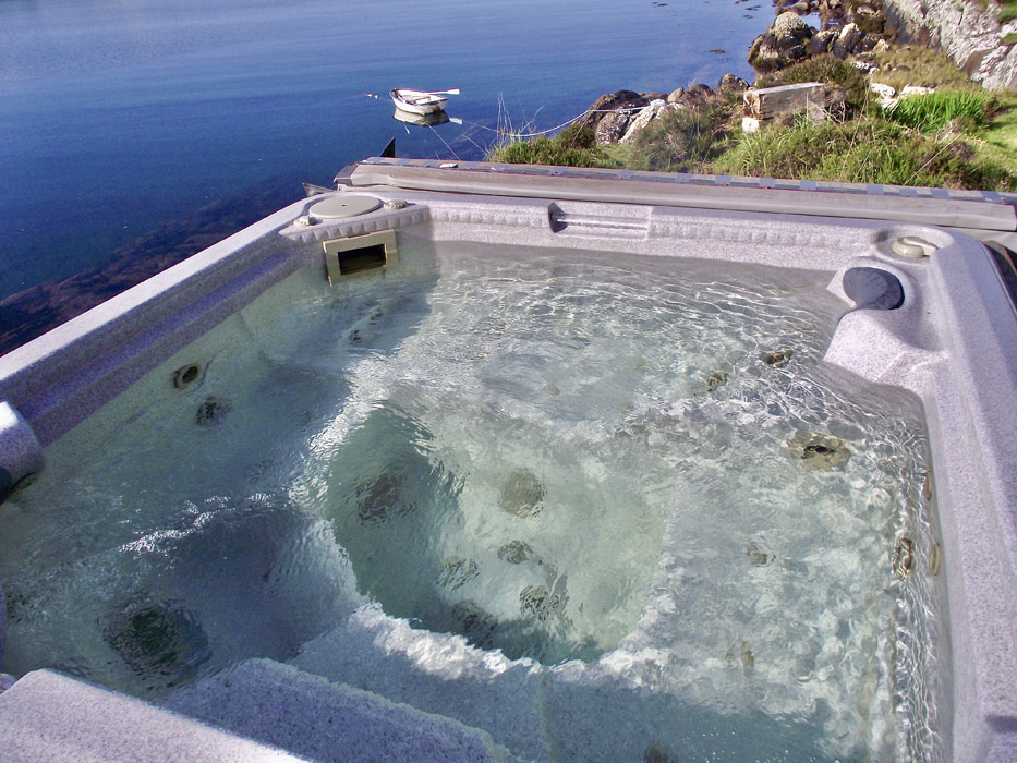 Shoreside shelter with spellbinding sea views and access to nature 9 DSCF1804
