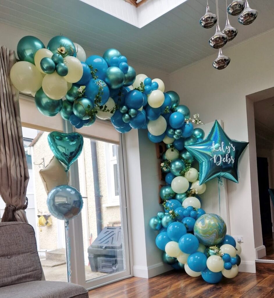 Debs demi arch