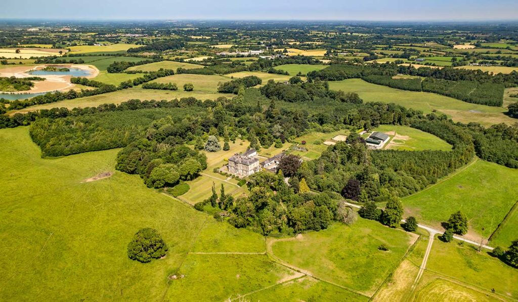 Italianate mansion in Meath: 720-acre country estate hits market for €14.5 million 1 Meath