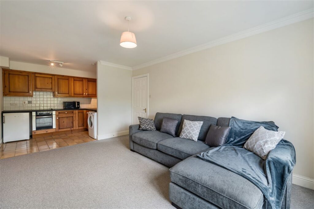 clontarf living use