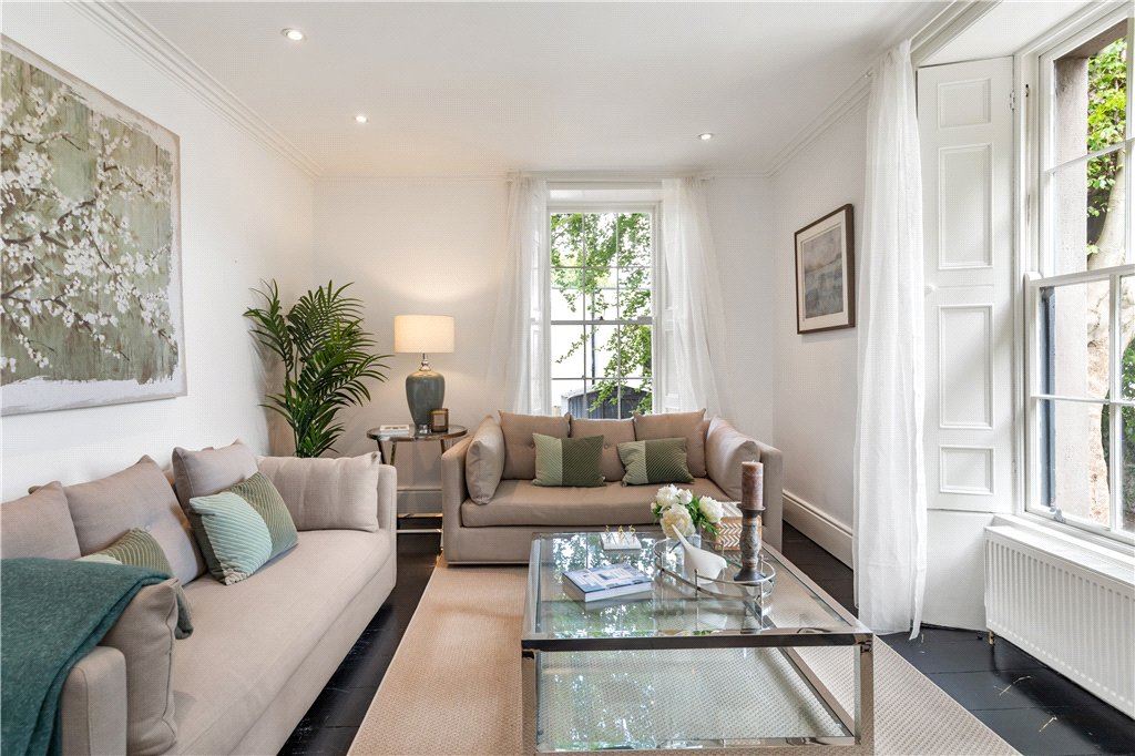 family room 1