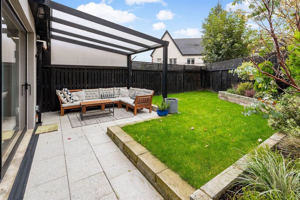 garden 3