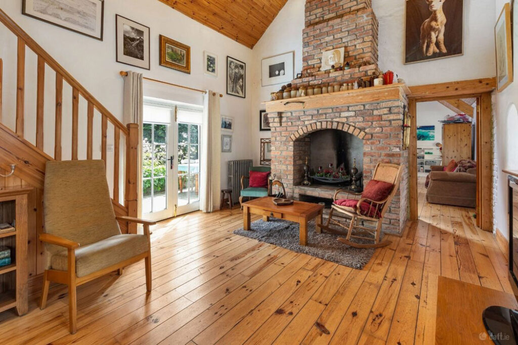 guest cottage