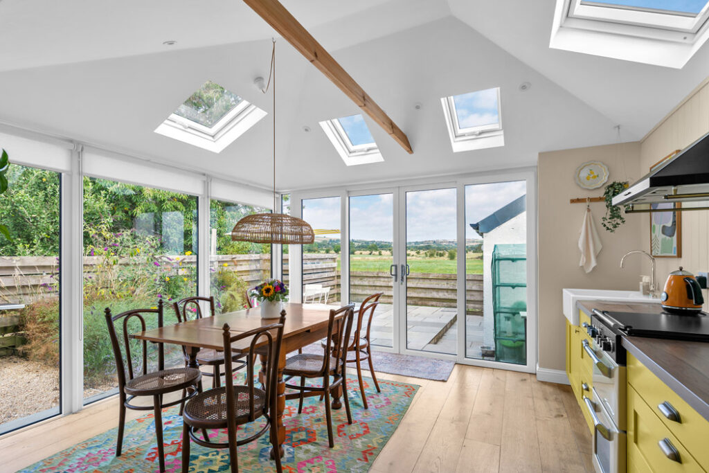 Ireland’s original interiors blogger is putting her lakeside home on the market for €394k 8 h 1