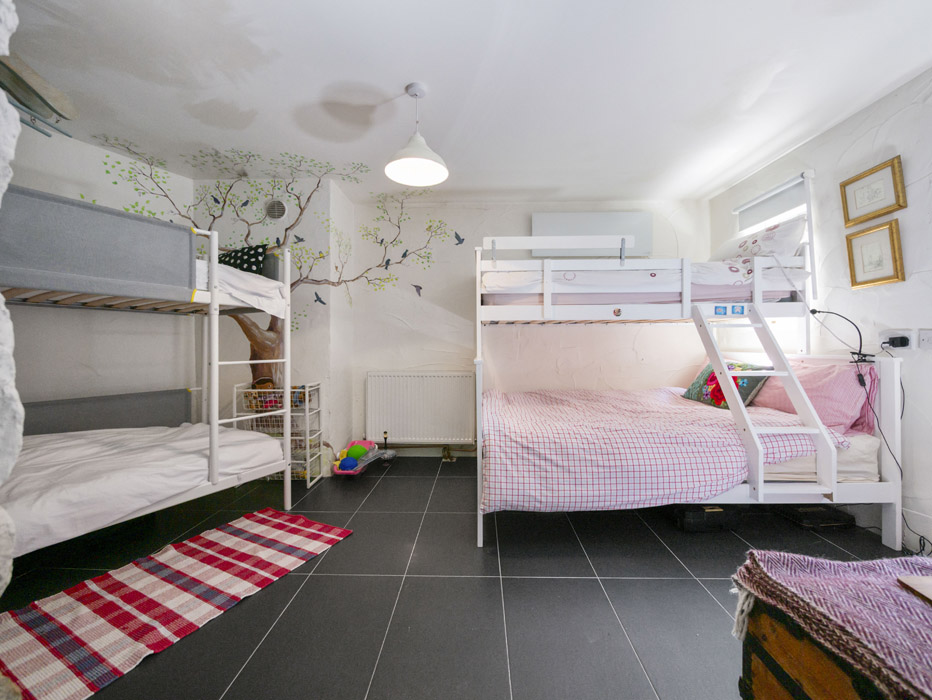 Riverside three-bed 1900s cottage in captivating setting, €350k 9 s 37
