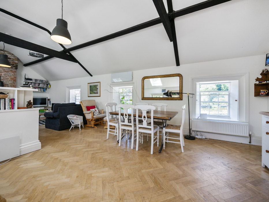 Riverside three-bed 1900s cottage in captivating setting, €350k 7 s 44
