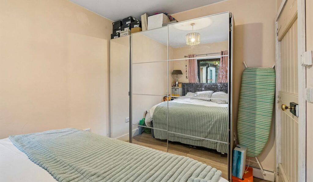 Extended stone cottage a stroll from Herbert Park for €695k 4 11 Herbert cottages 5
