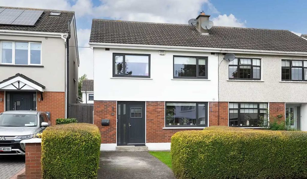 23 Rushbrook Ave Templeogue Front of house 1
