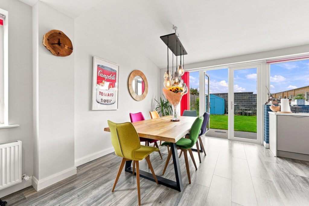 Well-connected four-bed D13 home within a 19-minute city centre commute 4 7N9A4804