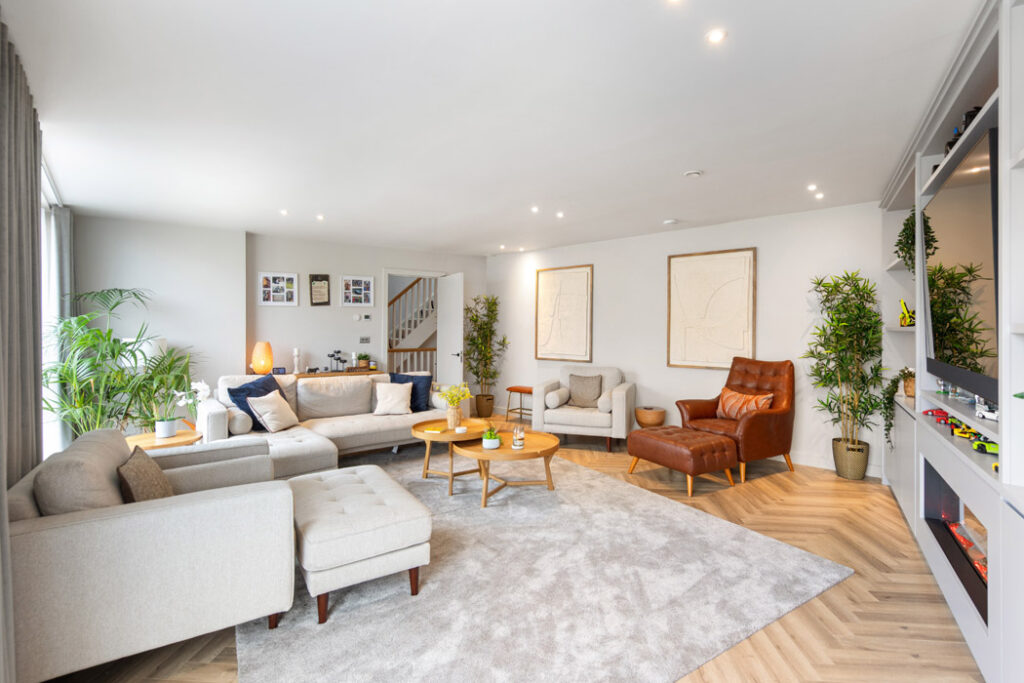 Egremont offers plenty of living space in a unique Killiney development 1 86624 R 1 0 8s9a3561