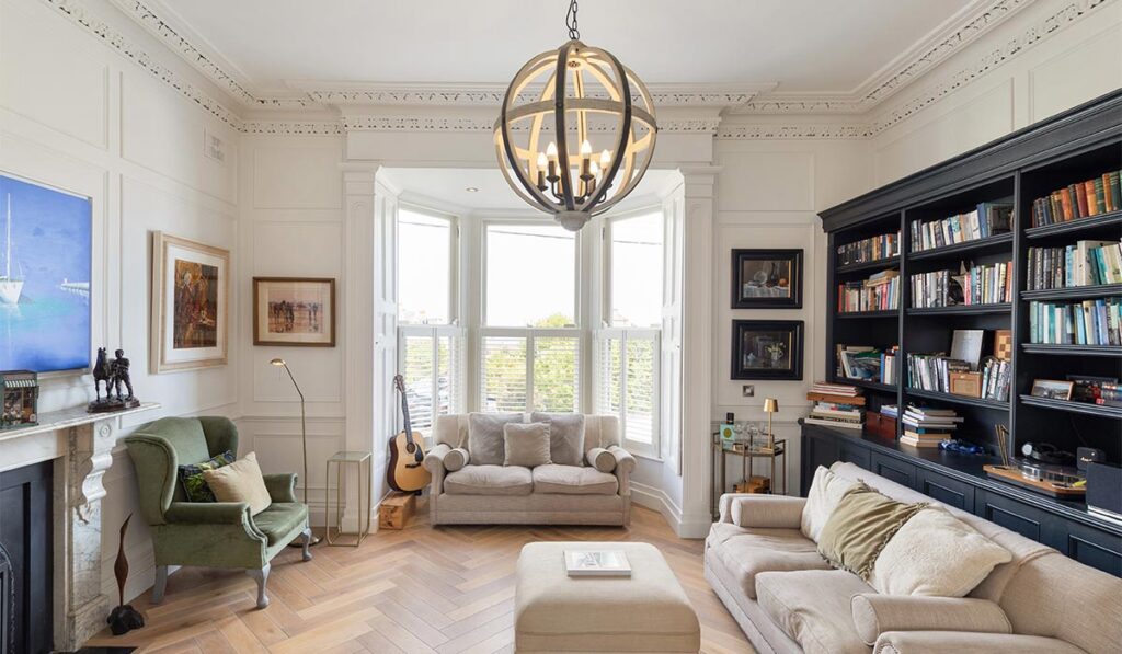 Eaton Place 6