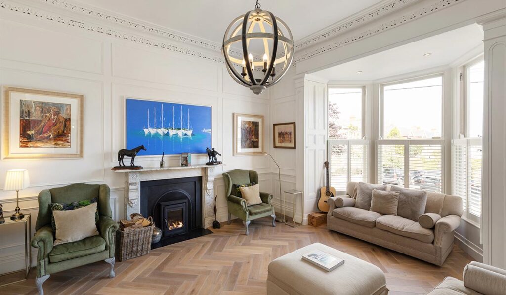 Eaton Place 7