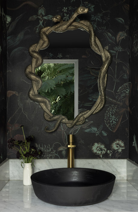POWDER ROOM