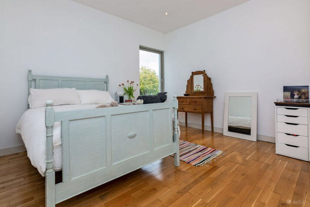 bed 3 3