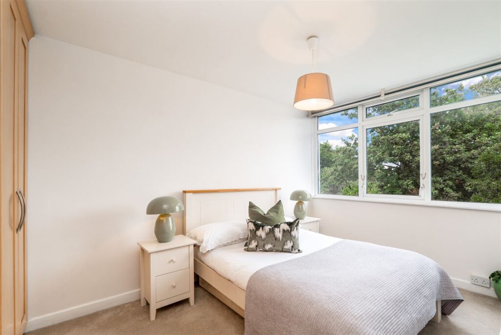 bedroom 2 1