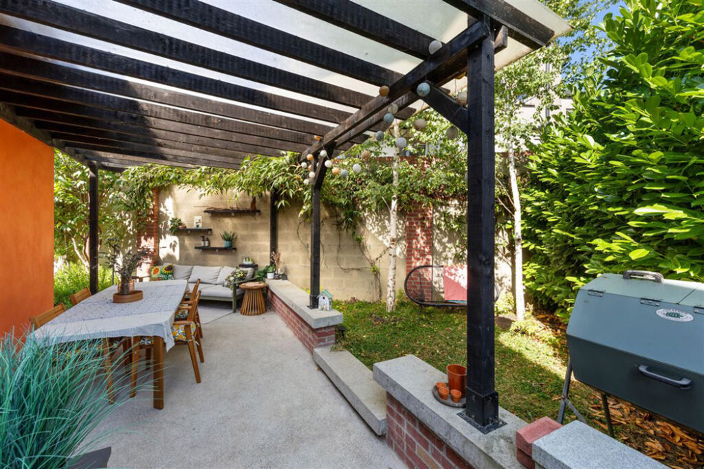 Phibsborough hobby house where you can climb the walls 12 cookout area 1