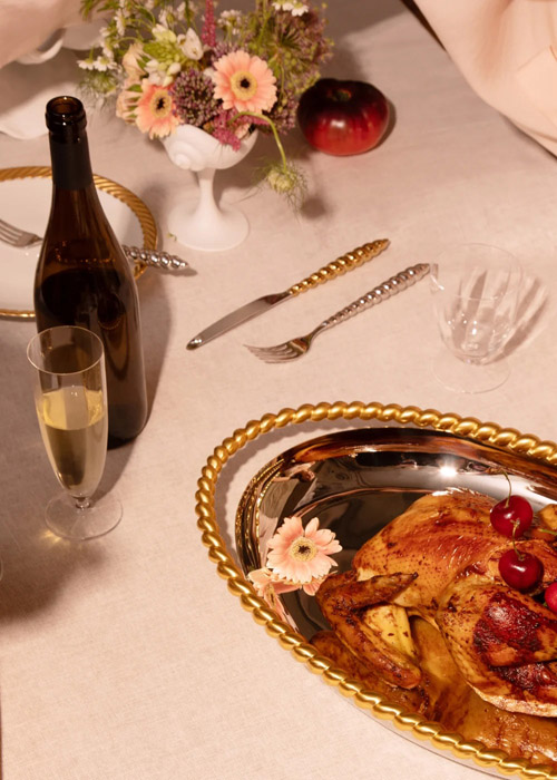 life JMC Tablescape 3 5bce2945 e2e0 48b0 a08c 0054f72111e0 1000x 1