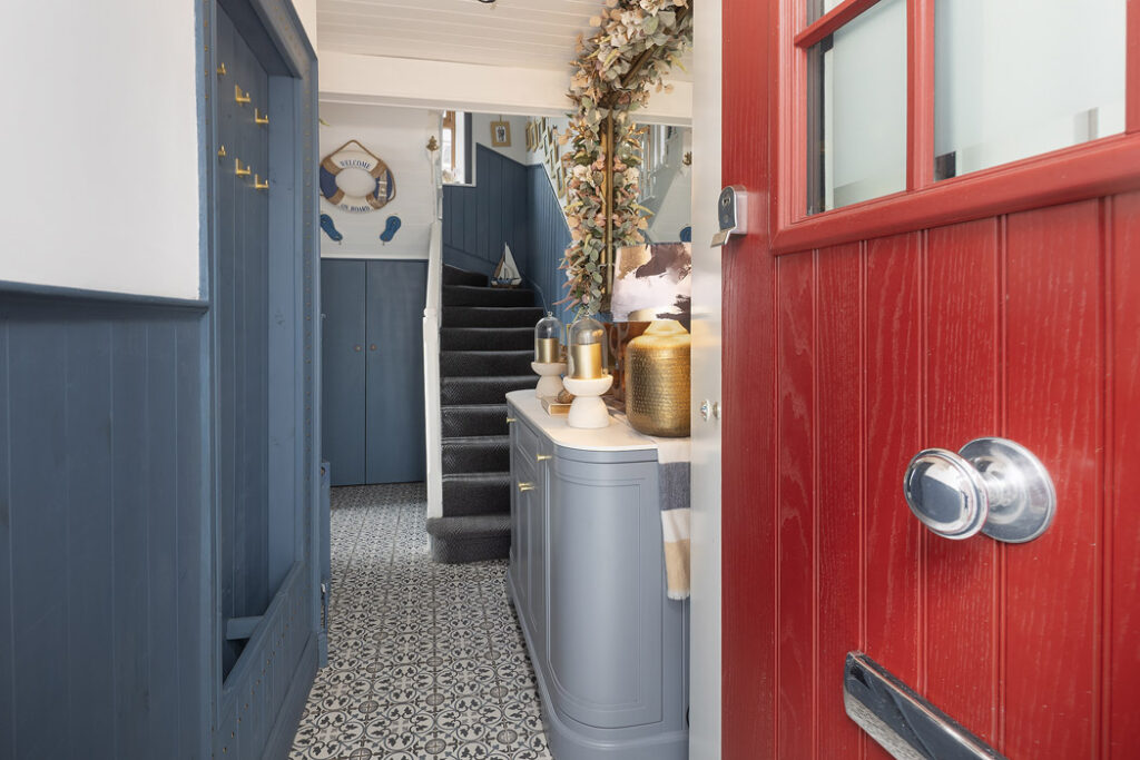 Colourful Cobh: A place to strengthen your glutes and put down roots, €320k 2 10
