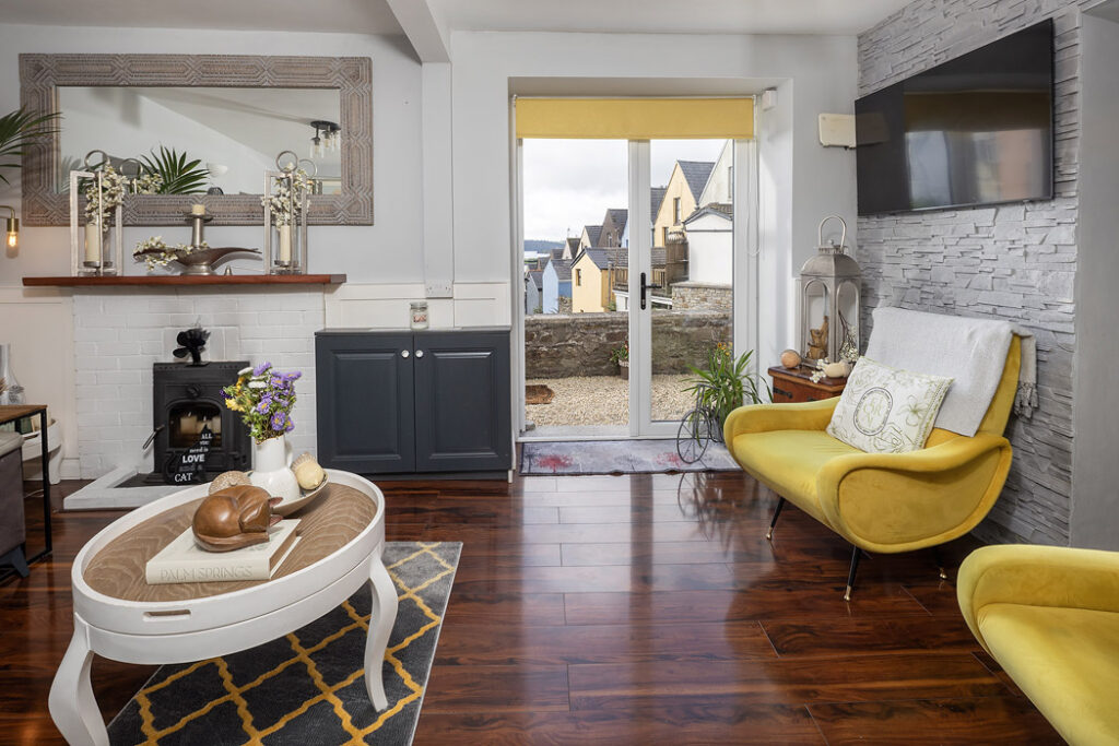Colourful Cobh: A place to strengthen your glutes and put down roots, €320k 6 14