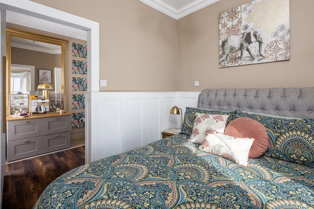 Colourful Cobh: A place to strengthen your glutes and put down roots, €320k 10 27