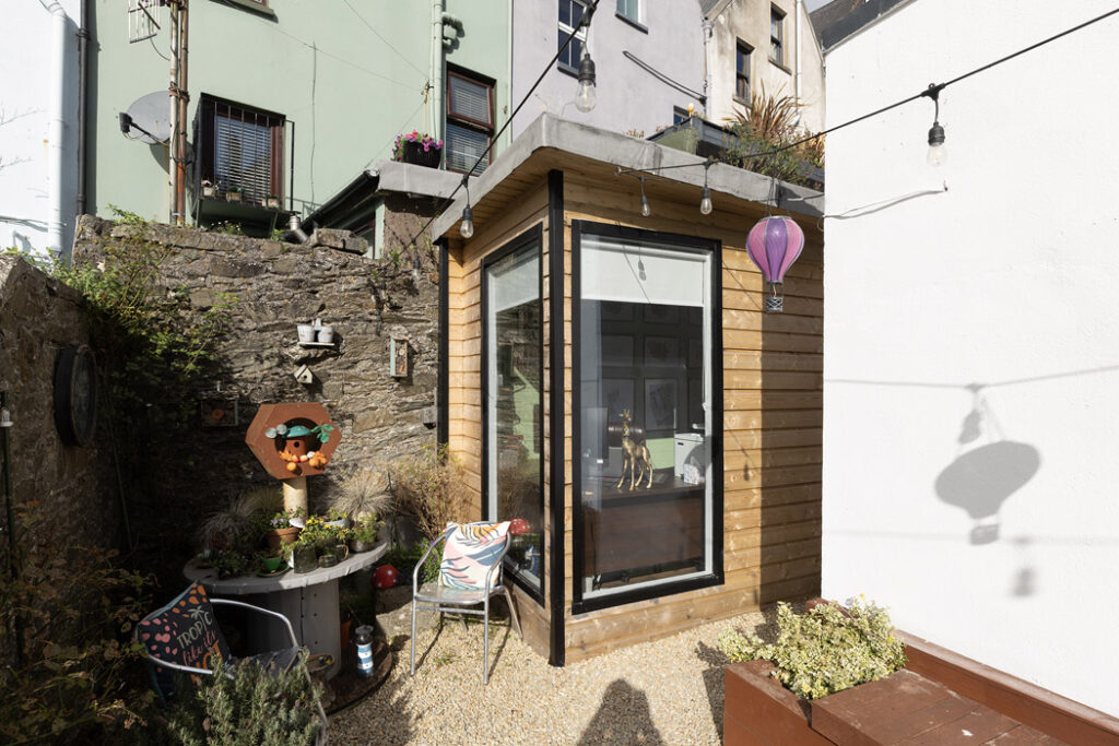 Colourful Cobh: A place to strengthen your glutes and put down roots, €320k 11 34