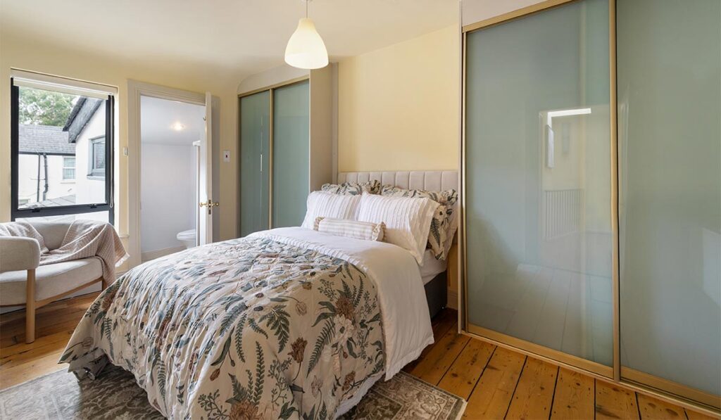 5 Curzon Street 7