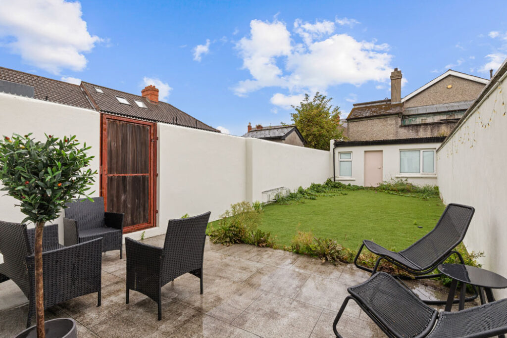 Five-bed Glasnevin house has a south-facing garden and the Gravediggers as your local 8 97331 R 1 0 53a marguerite road 9449 1
