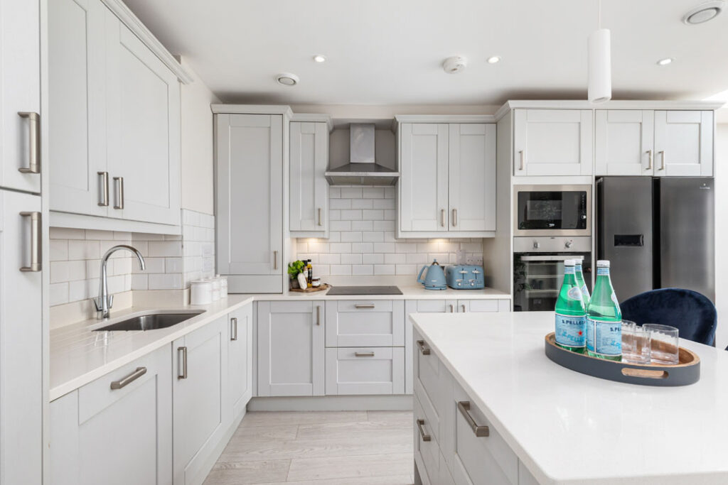 Five-bed Glasnevin house has a south-facing garden and the Gravediggers as your local 2 97331 R 1 0 53a marguerite road 9452 1