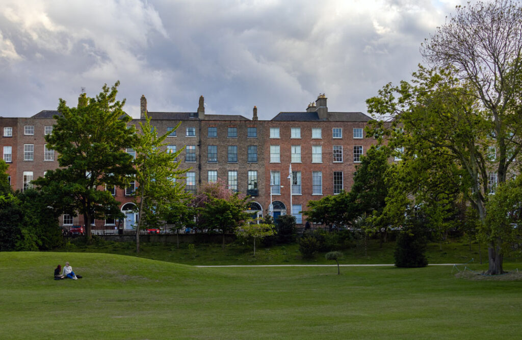 Dublin city home offers a peaceful escape from the hustle and bustle, €550k 8 GettyImages 2277577634