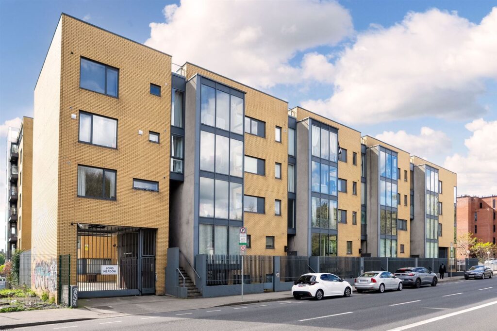 What can €395k buy you in Dublin, Lucan and Bray? 8 Islandbridge front exterior