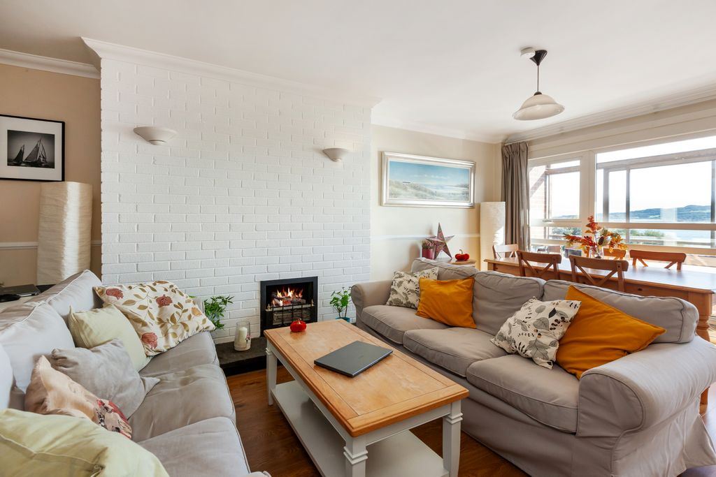 What can €395k buy you in Dublin, Lucan and Bray? 2 Mariners Court living dinng