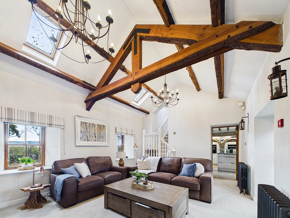 Impressive stone residence with its own private bar and garage for vintage cars 3 Pinewood Buckstown Mullinavat 11