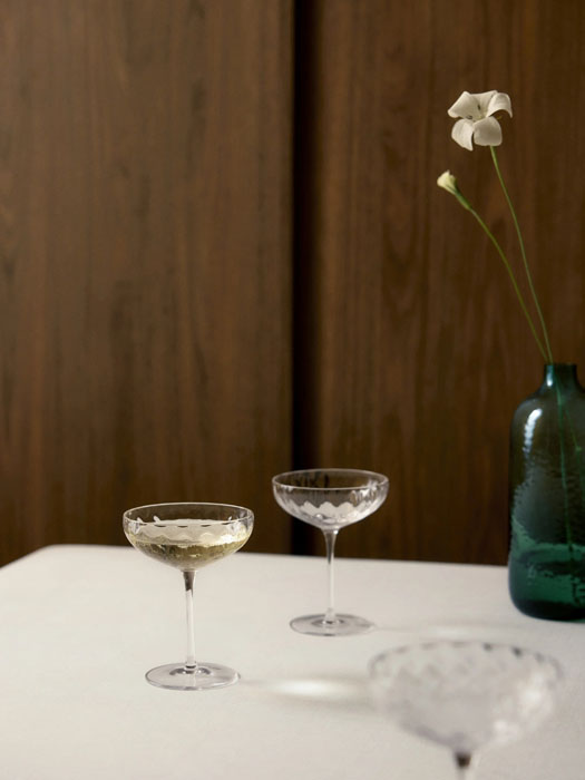 champagne coupes