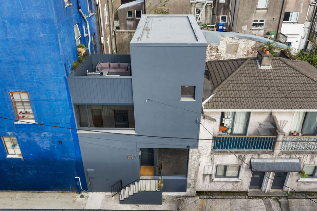 €295k or less