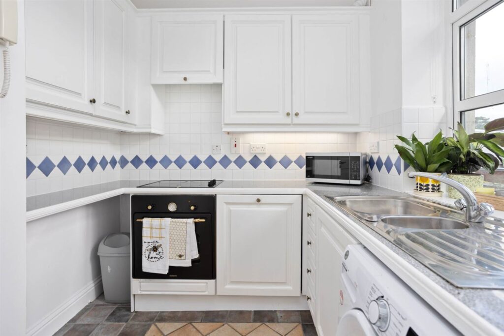 kitchen 4