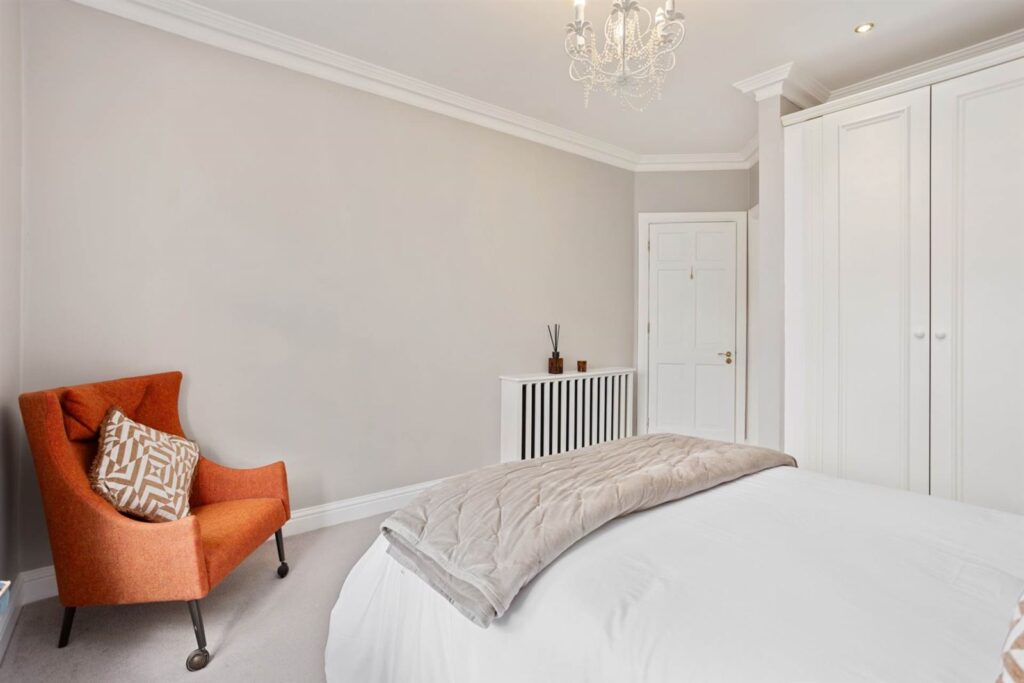 not primary bed