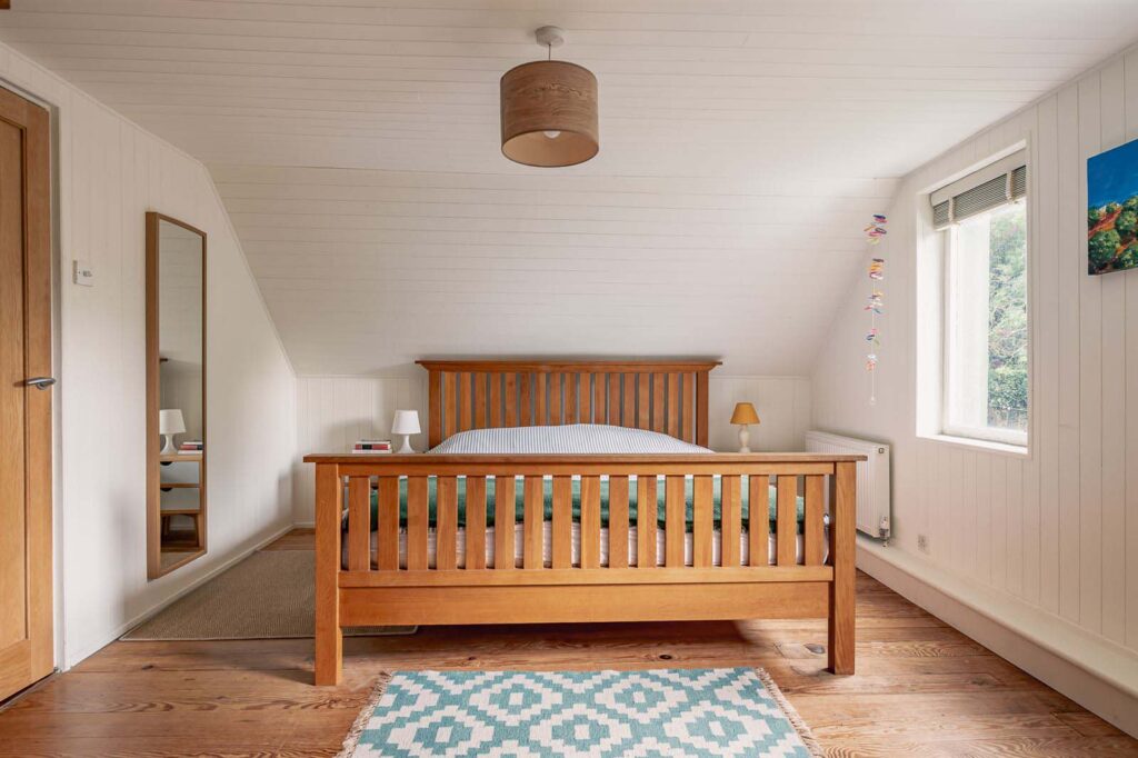Rural idyll only 4.5 kilometres from thriving Kerry market town 7 shiplap clad bed 2